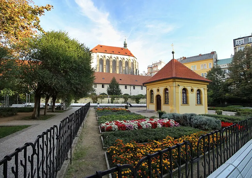 Franciscan Garden, Prague